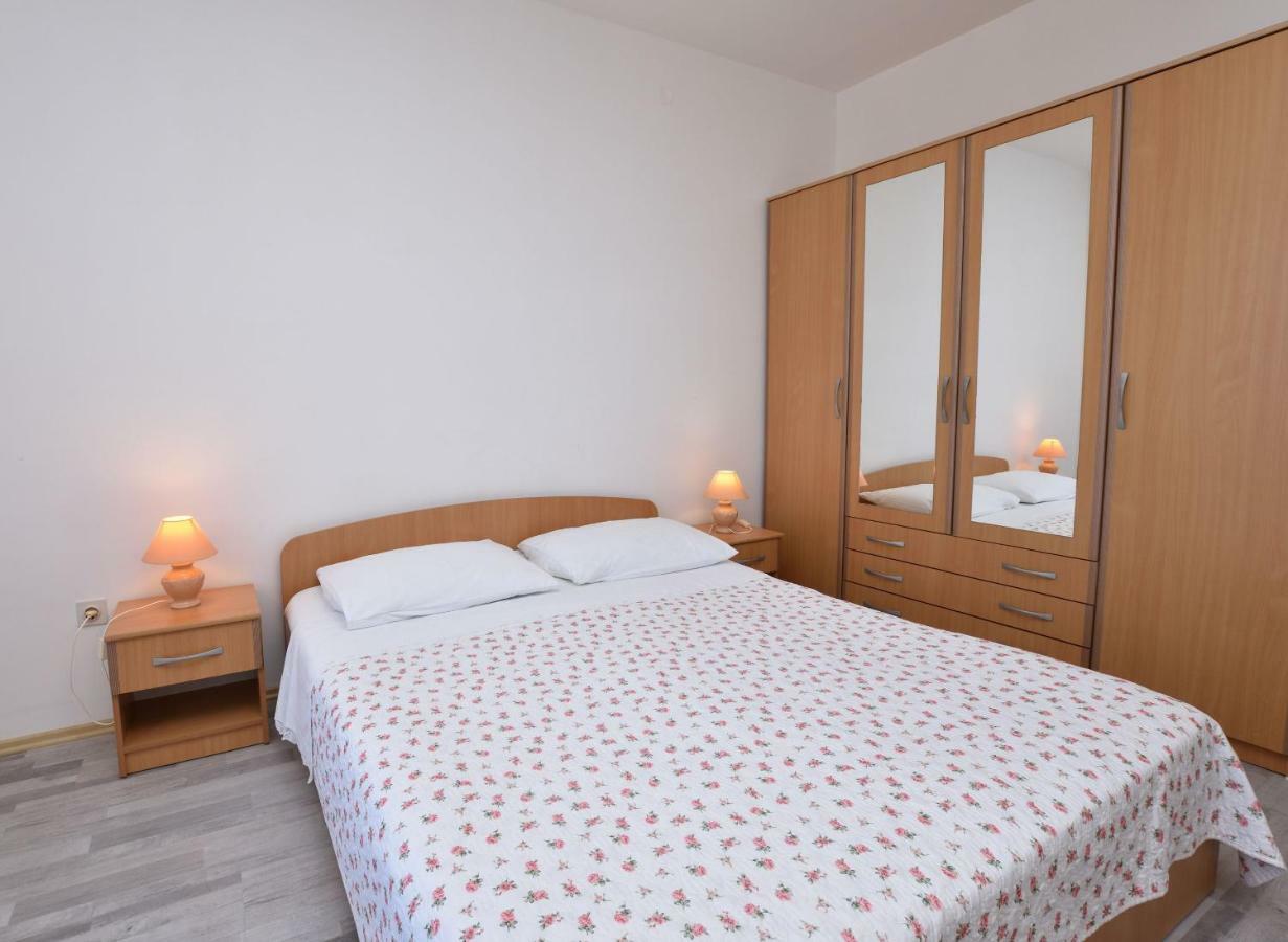 Apartments Brico Primošten Eksteriør bilde